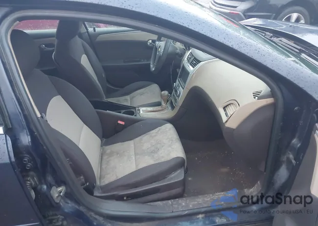 1G1ZB5E1XBF158533: 43755328