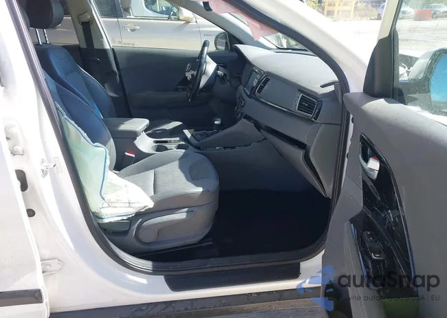 KNDCC3LC3H5066956: 43755397