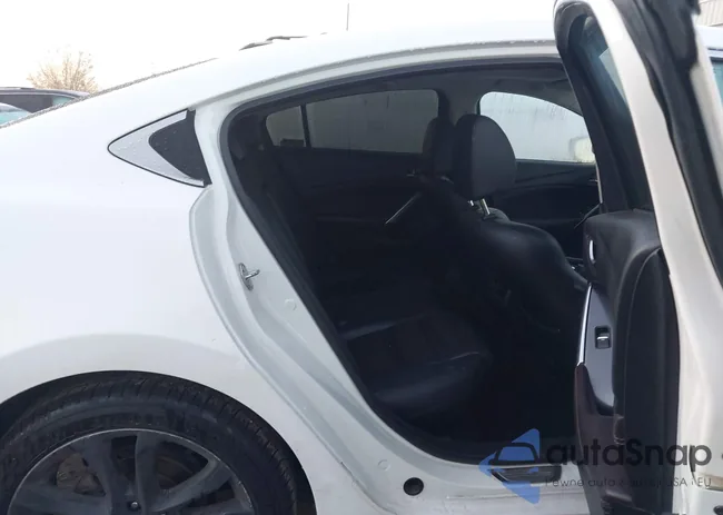 JM1GL1W53H1140029: 43755438