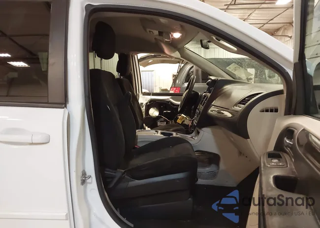 2C4RDGCG7GR381438: 43754622