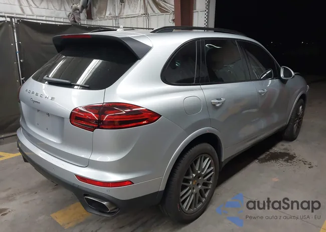 WP1AA2A21HKA86673: 43754710