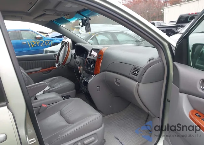 5TDBK22C69S025792: 43754811