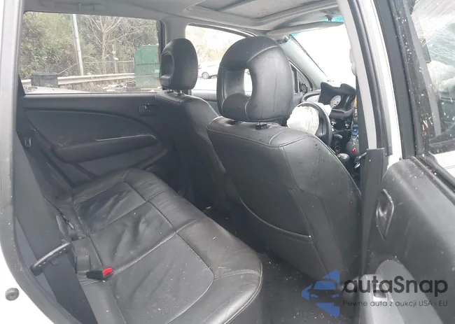 JA4LZ41FX4U000643: 43754907