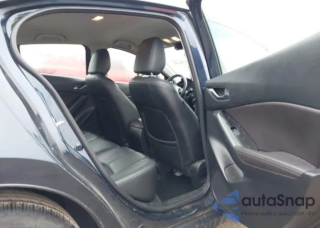 3MZBN1V31JM214932: 43756255