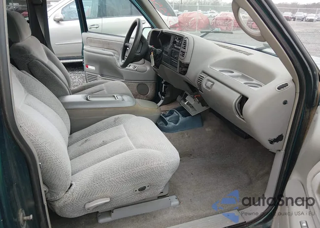 1GCEC19K7SE260375: 43755699