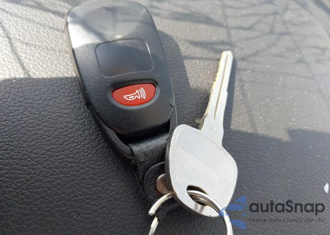 5NPD84LF3JH243601: 43755702