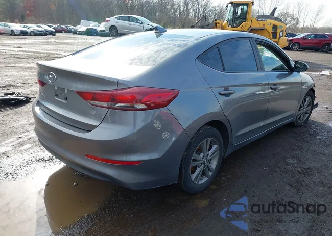 5NPD84LF3JH243601: 43755702