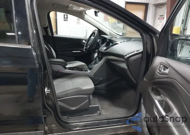 1FMCU9GX4GUA79566: 43755752