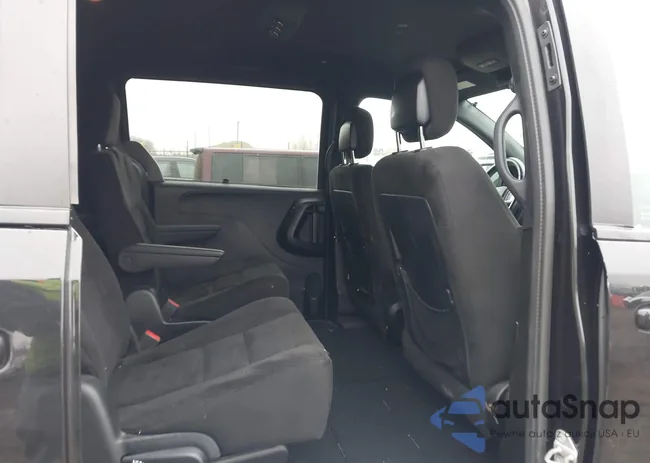 2C4RDGCG0FR531226: 43755781