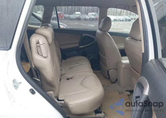 JTMBD35V285194595: 43757013