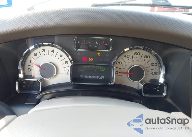 1FMFU155X8LA79143: 43757045