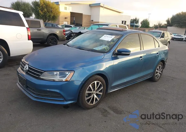 3VWDB7AJ1HM225299: 43757336