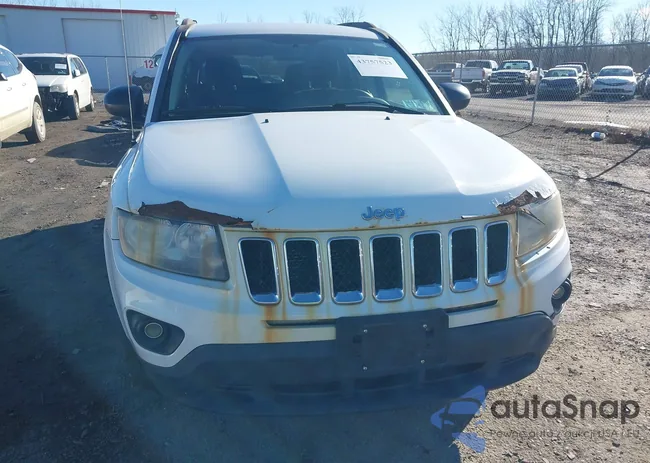 1C4NJDBB6ED749233: 43757523