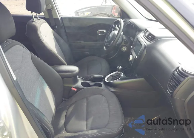 KNDJP3A55J7511885: 43757571