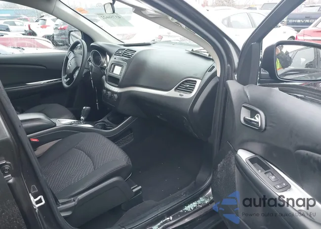 3C4PDCAB5JT218136: 43756622