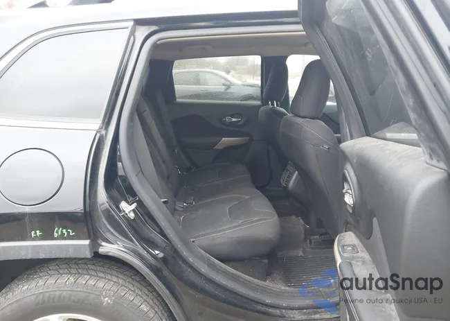 1C4PJMCB1HD221143: 43756626