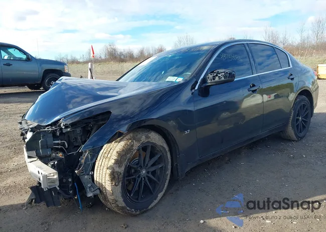 JN1CV6AR9FM522922: 43756685