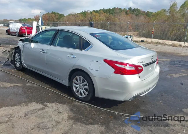 1N4AL3AP5HC281687: 43756775