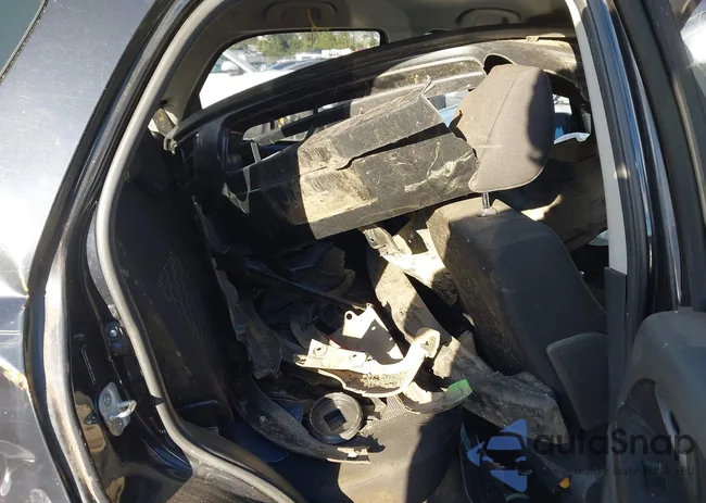 JS2YB413995101945: 43756798