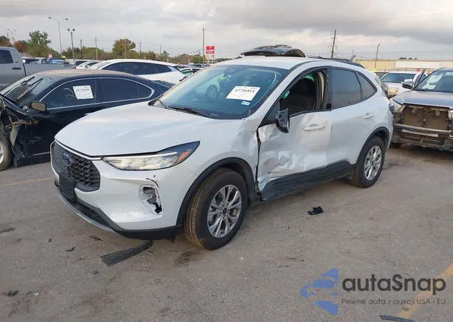 1FMCU0GN2SUB47883: 43756814