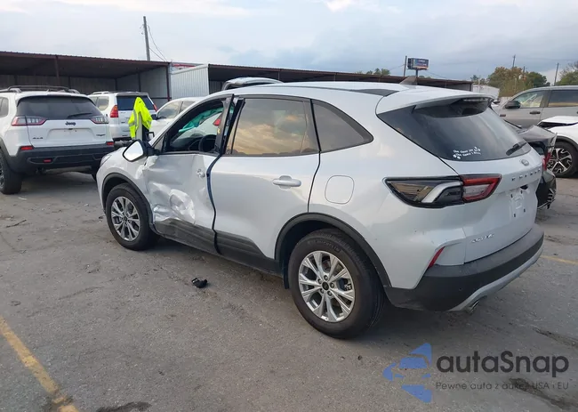 1FMCU0GN2SUB47883: 43756814