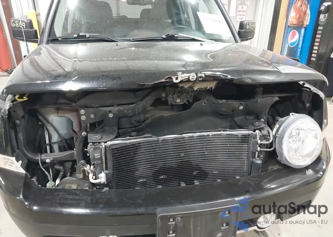 1C4NJRCB3ED928471: 43756869