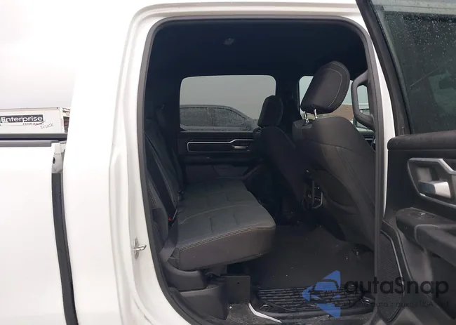 1C6SRFFT1PN524944: 43756893