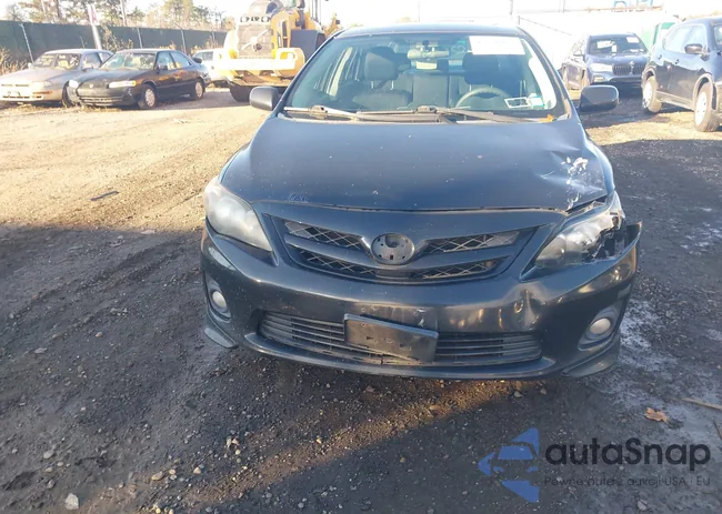 2T1BU4EEXDC117783: 43756982