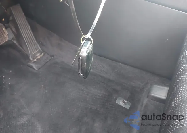 KNDPM3AC8N7000596: 43758002