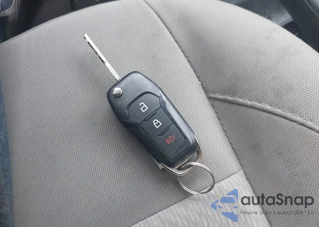 MAJ6S3FL5MC445030: 43758042