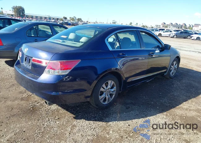 1HGCP2F44BA152666: 43758059