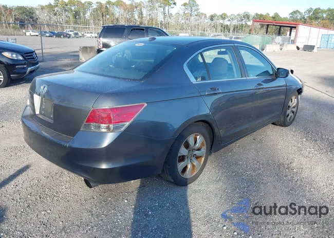 1HGCP26849A002246: 43758060