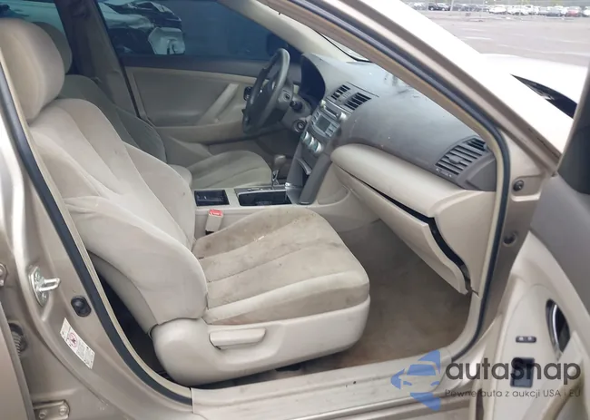 4T1BE46K57U729054: 43758101