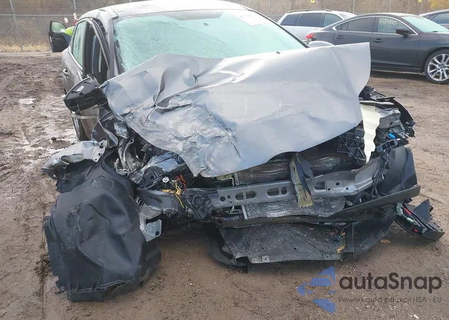 1FADP3F25EL397210: 43758135