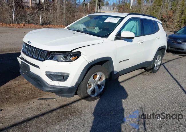 3C4NJDBB5JT401685: 43758233