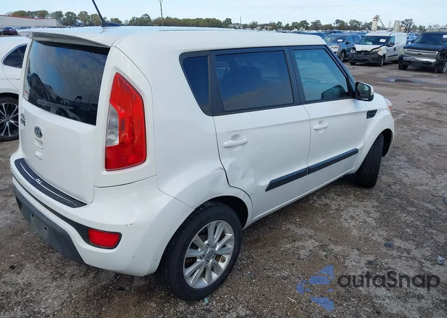 KNDJT2A6XD7772853: 43758287