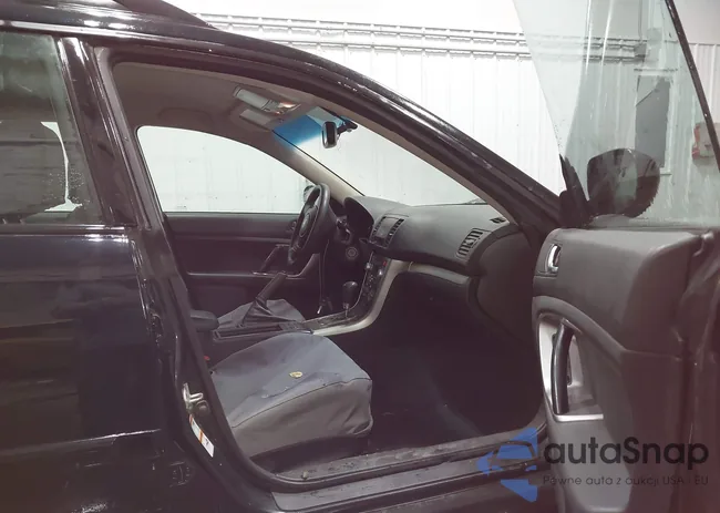 4S4BP61C287301089: 43758294