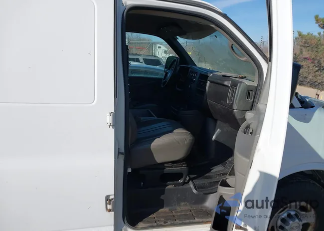 1GCGG25C381201907: 43758295