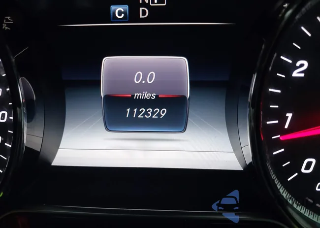 WDDZF4JB7JA479323: 43758330