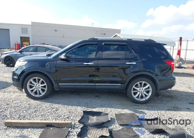 1FMHK8D89CGA33341: 43758451