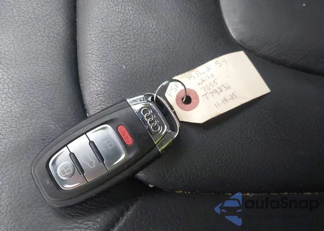 WAUAFAFLXFN007055: 43758501