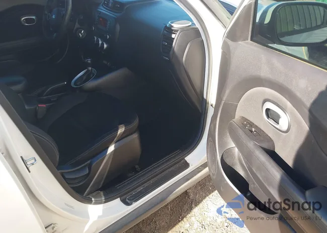 KNDJN2A27G7360921: 43758511