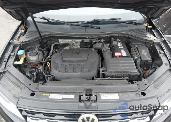 3VV2B7AX9JM152012: 43758536