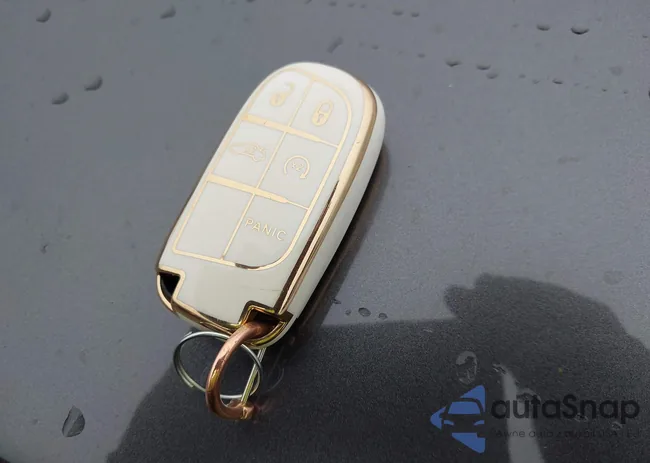 3C4NJCBB1JT105718: 43758539