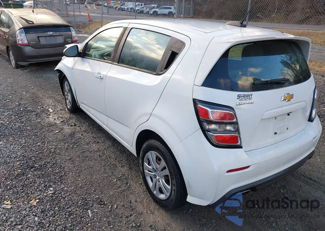 1G1JG6SH9H4152572: 43758555