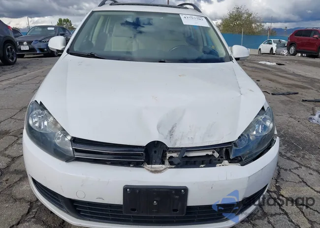 3VWPL7AJ8BM714574: 43757702