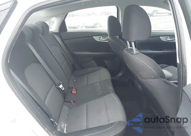 3KPF24AD9NE465517: 43757800