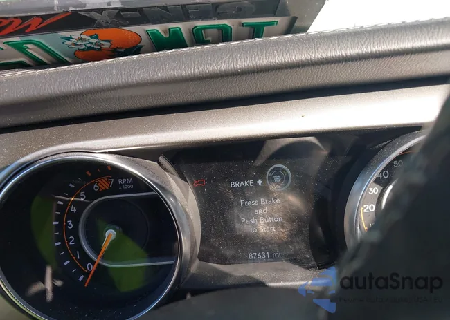 1C4HJXEN4MW525322: 43757809