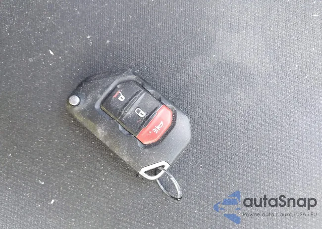 1C4HJXEN4MW525322: 43757809