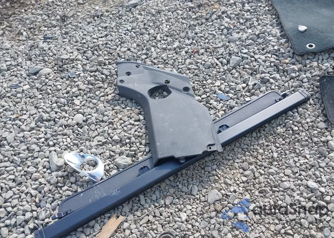 2T2ZK1BA8DC121699: 43759043